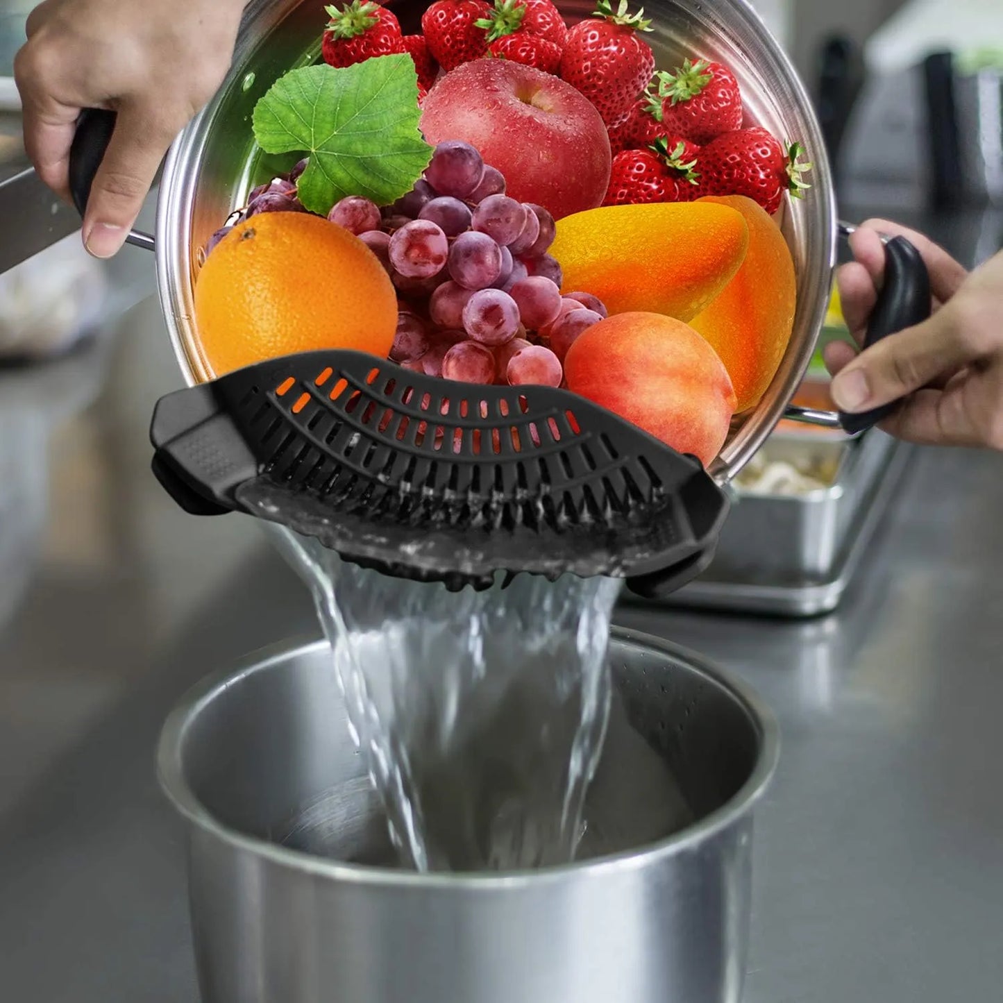 AUOON Clip-On Silicone Strainer for Pasta